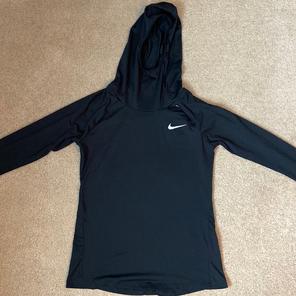 Black Nike XS running shirt